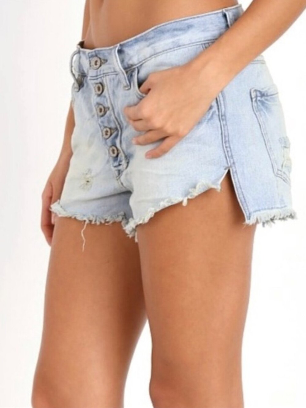 Free People Button Fly Light Wash Denim Distressed Casual Frayed Hem Shorts